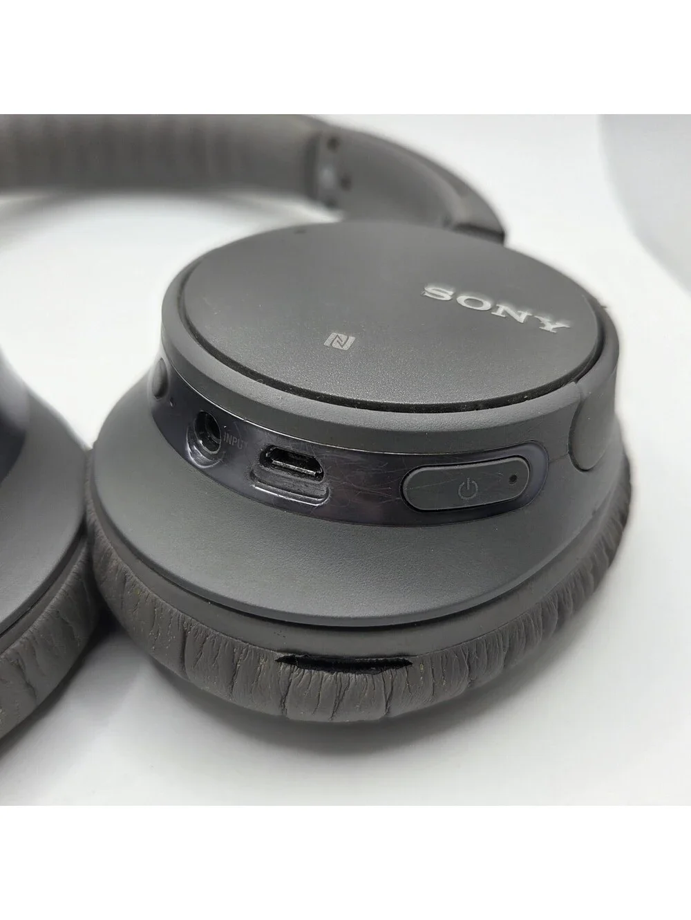 Sony WH-CH700N Wireless Over-Ear Headphones Gray Bluetooth Noise Cancellation
